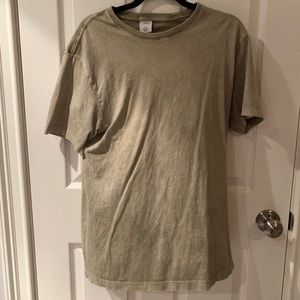 Urban outfitters tee